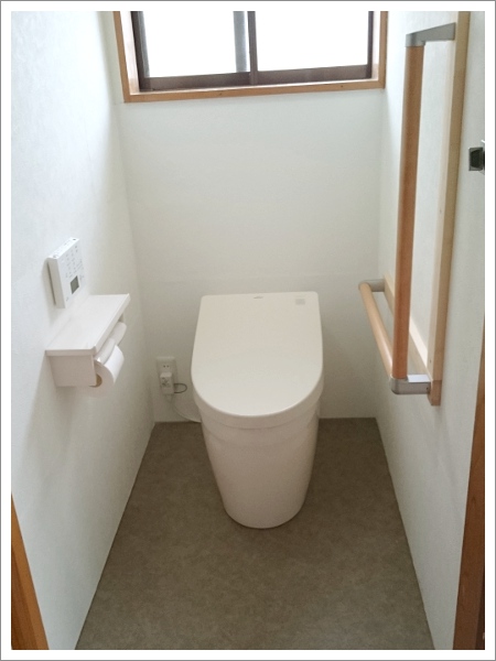 トイレ補修後